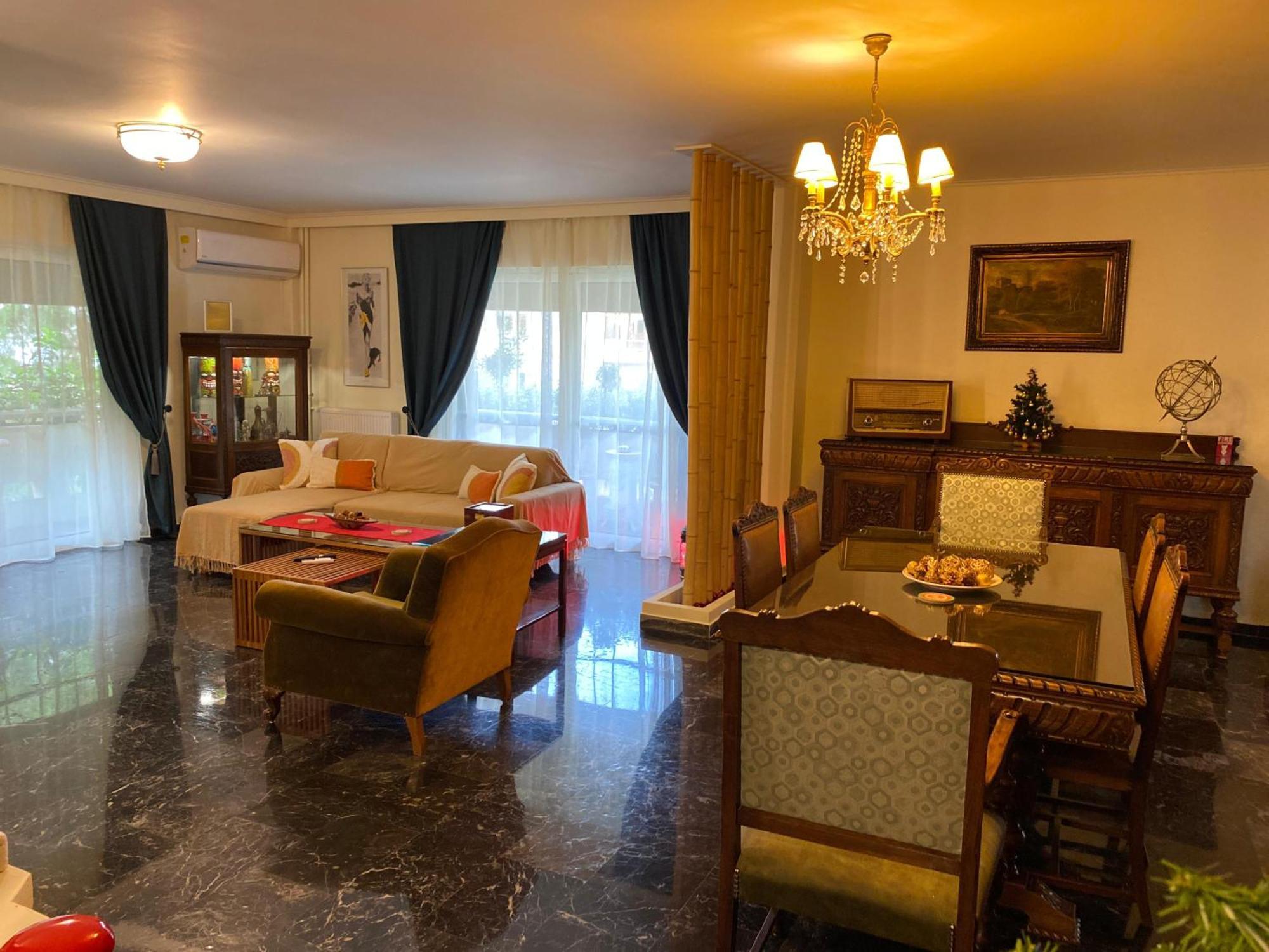 Apartamento Sarakin'S Mansion Luxury Retreat Atenas Exterior foto